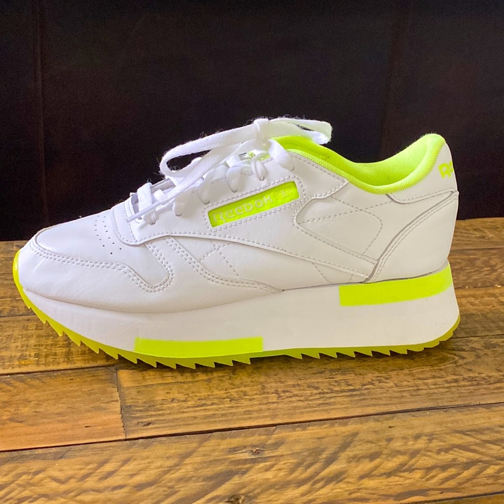Reebok Women Snickers 6.5